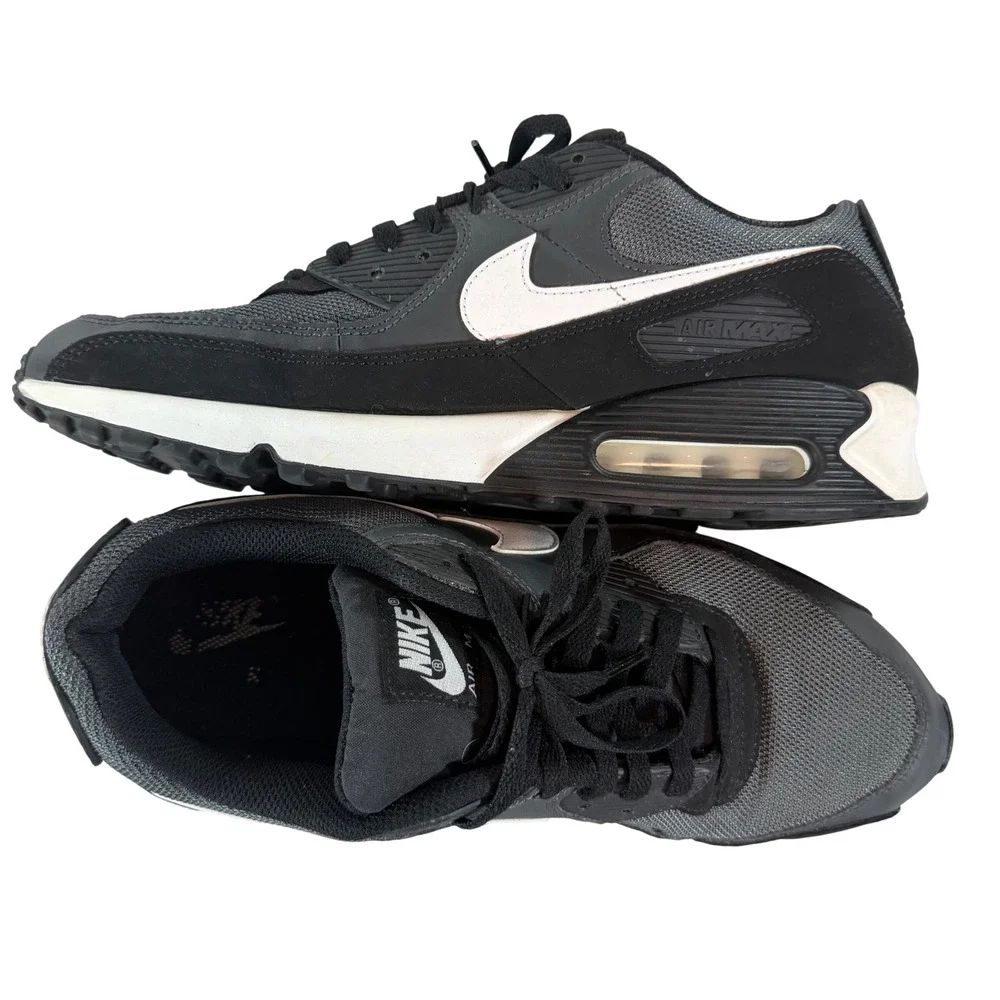 Nike Air Max 90 Black White Grey Sneakers Mens Size 11.5 CN8490-003
